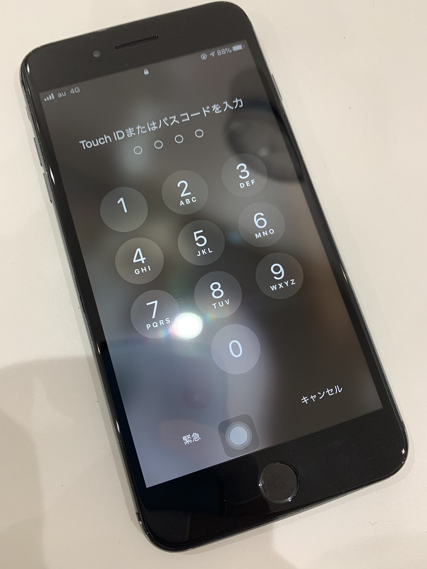 iPhone8Plus　液晶表示不良　タッチ不良　画面割れ　修理後