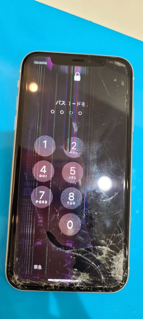 iphone11　画面修理前